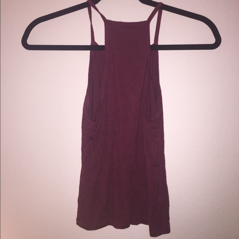maroon tank - Picture 2 of 2